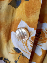 Charger l'image dans la galerie, 1950s - Spectacular Roseprint Cotton Dress - W27.5 (70cm)
