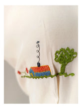 Cargar imagen en el visor de la galería, 1950s - Gorgeous Embroidery Rayon Blouse - W35 (90cm)
