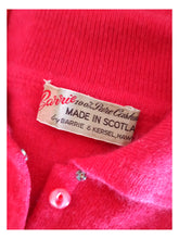 Charger l'image dans la galerie, 1950s - BARRIE, Scotland - Gorgeous Coral Cashmere Cardigan - Sz 34
