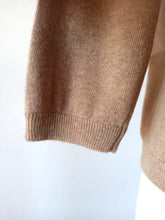Charger l'image dans la galerie, 1950s 1960s - PRINGLE, Scotland - Tricolor Cashmere Cardigan
