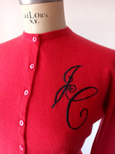 Charger l'image dans la galerie, 1950s - PRINGLE, Scotland - Stunning Red Cashmere Cardigan
