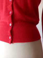 Charger l'image dans la galerie, 1950s - PRINGLE, Scotland - Stunning Red Cashmere Cardigan

