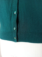 Charger l'image dans la galerie, 1950s 1960s - PRINGLE, Scotland - Bottle Green Lambswool Cardigan
