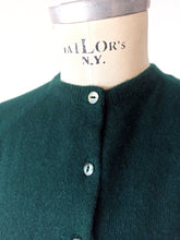 Charger l'image dans la galerie, 1950s 1960s - ST. MICHAEL, UK - Forest Green Cashmere Twin Set
