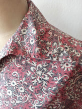 Laden Sie das Bild in den Galerie-Viewer, 1940s - Adorable Antic Pink Cotton Bolero Dress - W27 (68cm)
