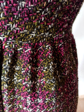 Load image into Gallery viewer, 1950s 1960s - Gorgeous Wool Winter Dress - W30 (76cm)
