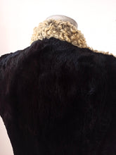 Charger l'image dans la galerie, 1930s 1940s - THIEMANN, Germany - Stunning Fur Coat
