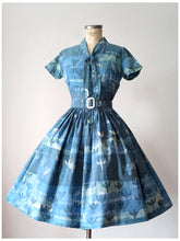 Load image into Gallery viewer, 1950s 1960s - Gorgeous Water Lilies Cotton Dress - W30 (76cm)
