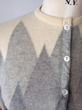 Load image into Gallery viewer, 1950s - BALLANTYNE, Scotland - Iconic Instarsia Cashmere Cardigan
