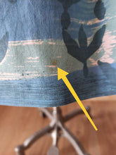 Load image into Gallery viewer, 1950s 1960s - Gorgeous Water Lilies Cotton Dress - W30 (76cm)
