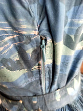 Load image into Gallery viewer, 1950s 1960s - Gorgeous Water Lilies Cotton Dress - W30 (76cm)
