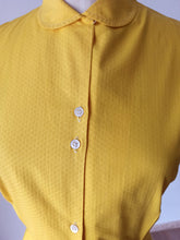 Charger l'image dans la galerie, 1950s - MCD, France - Stunning Yellow Cotton Blouse - Sz 44
