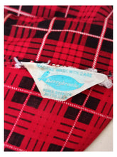 Laden Sie das Bild in den Galerie-Viewer, 1950s - KERRYBROOKE, USA - Delicious Red Tartan Dress - W28.5 (72cm)
