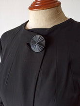 Charger l'image dans la galerie, 1930s - Unreal Art Deco Black Bishop Sleeves Coat Dress - W30 (76cm)
