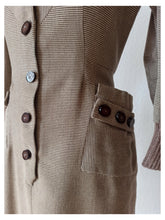 Cargar imagen en el visor de la galería, 1940s - Fabulous Striped Jersey Wool Dress - W29 (74cm)
