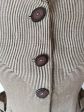 Cargar imagen en el visor de la galería, 1940s - Fabulous Striped Jersey Wool Dress - W29 (74cm)
