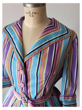 Charger l'image dans la galerie, 1950s - Stunning Color Stripes Cotton Dress - W33 (84cm)
