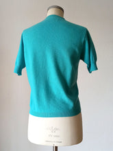 Charger l'image dans la galerie, 1950s - BALLANTYNE, Scotland - Intarsia Turquoise Cashmere Sweater
