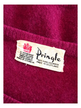 Laden Sie das Bild in den Galerie-Viewer, 1950s 1960s - PRINGLE, Scotland - Burgundy Cashmere Jumper - Sz Large
