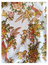 Laden Sie das Bild in den Galerie-Viewer, 1950s - Spectacular Butterflies Birds Rhinestones Dress - W25 (64cm)
