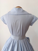 Charger l'image dans la galerie, 1950s - LE SIGNE DE PARIS - Precious Cotton Dress - W26 (66cm)
