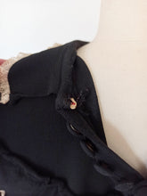 Load image into Gallery viewer, 1930s 1940s - Superb Black Silk Crepe Dress - W28.5 (72cm)
