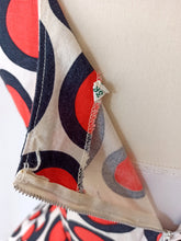 Cargar imagen en el visor de la galería, 1950s 1960s - Stunning Printed Cotton Dress - W27 (68cm)

