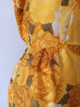 Cargar imagen en el visor de la galería, 1950s - JERRY GILDEN SPECTATOR - Stunning Cocktail Dress - W26 (66cm)
