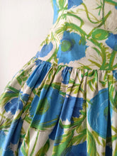 Charger l'image dans la galerie, 1950s - PARIS - Stunning Yellow Floral Cotton Dress - W26 (66cm)
