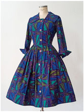 Load image into Gallery viewer, 1950s - Stunning "Teenager Print" Abstract Cotton Dress - W28.5 (72cm)
