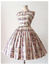 Load image into Gallery viewer, 1940s 1950s - Delightful French Floral Cotton Dress - W27.5 (70cm)
