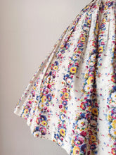 Load image into Gallery viewer, 1940s 1950s - Delightful French Floral Cotton Dress - W27.5 (70cm)
