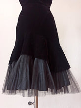 Load image into Gallery viewer, 1950s - Spectacular Rhinestones Fishtail Velvet Dress - W25 (64cm)
