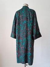 Load image into Gallery viewer, 1950s - Stunning Abstract Cotton Silk Coat Duster
