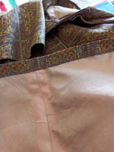 Laden Sie das Bild in den Galerie-Viewer, 1950s 1960s - MAVEL, France - Stunning Satin Silk Dress - W26 (66cm)
