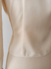 Cargar imagen en el visor de la galería, 1940s 1950s - Exquisite Ivory Rayon Blouse - W31 (80cm)
