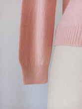 Load image into Gallery viewer, 1960s - BALLANTYNE, Scotland - Adorable Pale Pink Cashmere Cardigan
