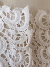 Load image into Gallery viewer, 1950s - BLUNOR, Switzerland - Delicious Cotton Blouse - W31 (80cm)
