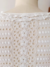 Charger l'image dans la galerie, 1920s 1930s - Adorable Handmade Cotton Blouse
