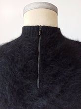 Load image into Gallery viewer, 1950s - SCAP, Italia - Superb Angora Back Zip Jumper - Sz Medium
