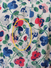 Laden Sie das Bild in den Galerie-Viewer, 1930s 1940s - Adorable Floral Silk Crepe Dress - W32 (82cm)
