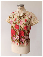Cargar imagen en el visor de la galería, 1950s - WOLFF Fabrics - Roseprint Cotton Blouse - Sz 40
