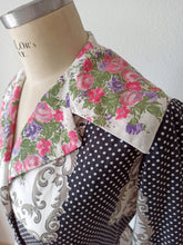 Load image into Gallery viewer, 1950s - Stunning Roseprint Dotted Cotton Dress - W27.5 (70cm)
