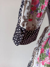 Load image into Gallery viewer, 1950s - Stunning Roseprint Dotted Cotton Dress - W27.5 (70cm)
