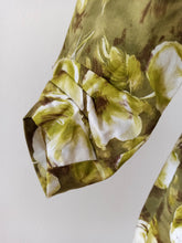 Laden Sie das Bild in den Galerie-Viewer, 1940s - DIAMOND DRESSES, Netherlands - Deadstock Cotton Dress - W28.5 (72cm)
