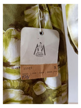 Laden Sie das Bild in den Galerie-Viewer, 1940s - DIAMOND DRESSES, Netherlands - Deadstock Cotton Dress - W28.5 (72cm)
