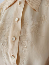 Charger l'image dans la galerie, 1940s - GERMANY - Exquisite Silk Blouse - Sz 44
