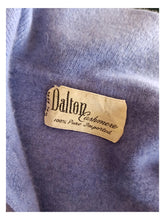 Charger l'image dans la galerie, 1950s - DALTON, USA - Lavender Cashmere Jumper - Sz XS/S
