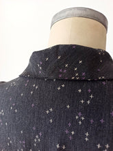 Laden Sie das Bild in den Galerie-Viewer, 1940s - FRANCE - Superb Atomic Print Cotton Dress - W33 (84cm)

