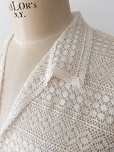 Load image into Gallery viewer, 1940s 1950s - Exquisite Cotton Lace Blouse - W33 (84cm)
